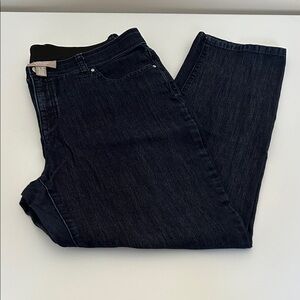 Chico's Women's Dark Blue Straight Jeans Size 2.5 Short or 14 - 29” Inseam